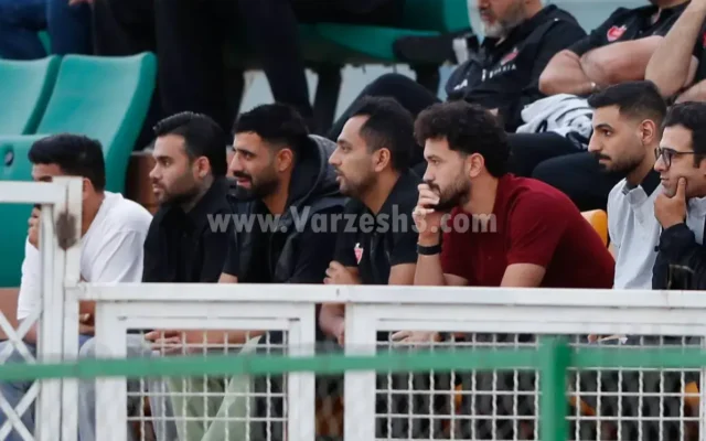 غیبت کنعانی و ایری:/ دو مدافع پرسپولیس: نیمکت نه، روی سکو! (عکس)