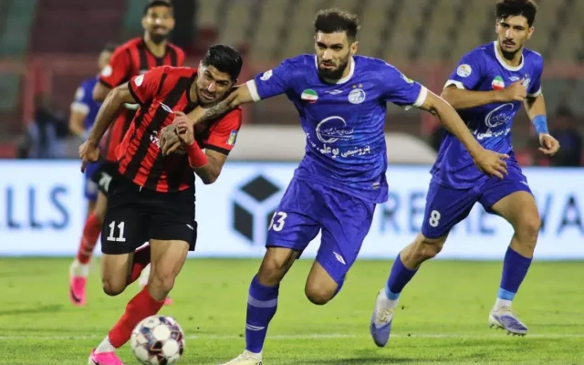 عارف آقاسی در حد آندره آغاسی!
