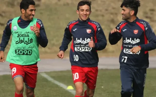 احترام متقابل در شهر قدس؛/ نصف فولاد از سوی پرسپولیسی‌ها تشویق شدند!