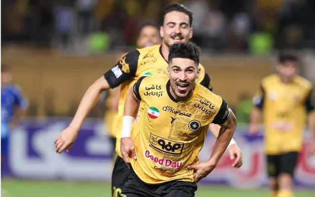 لیموچی توفان سپاهان را شروع کرد