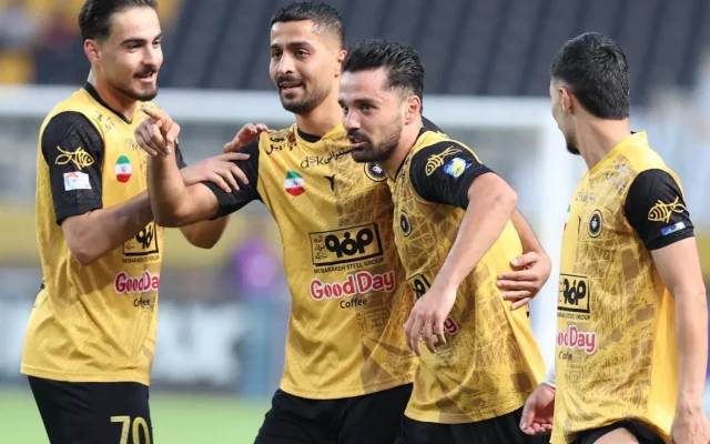 دو گل کم آمد؛/ سپاهان ۴- مس شهربابک ۰: سلام به پرسپولیس!