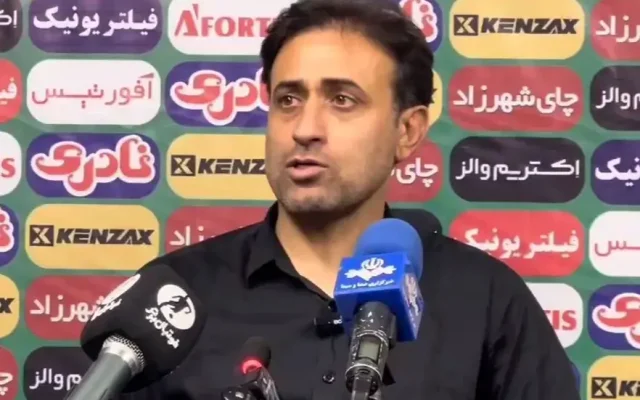 امتیاز را از دهان شیر بیرون کشیدیم/ رجب‌زاده: برنده واقعی این بازی ما هستیم