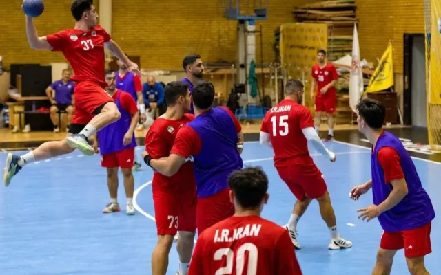 کلاییچ ۱۹ بازیکن را به تیم ملی فراخواند