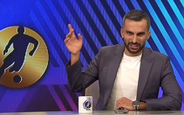 میثاقی: هم سیخ سوخت، هم کباب!