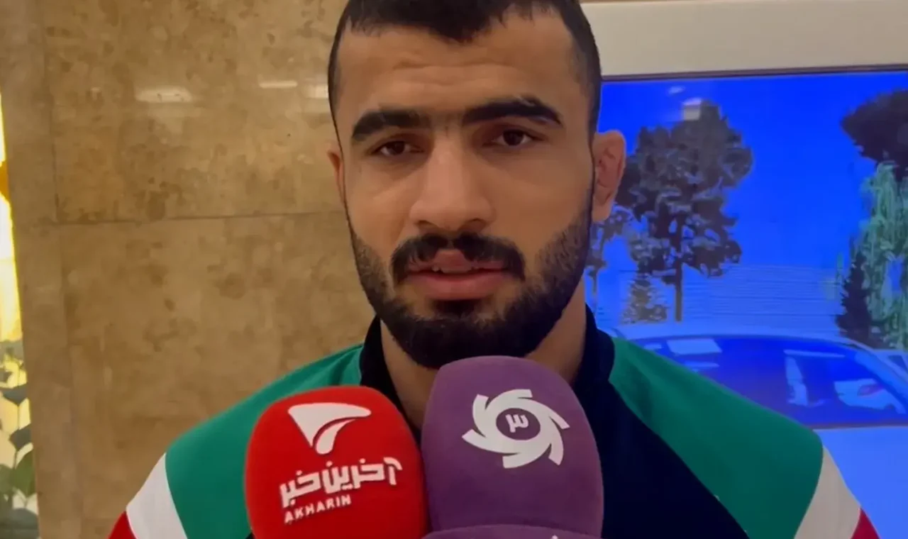 مهمدی: یک سال از مسابقات دور بودم/ مرد نقره‌ای ایران: حریفم ضد کشتی گرفت!