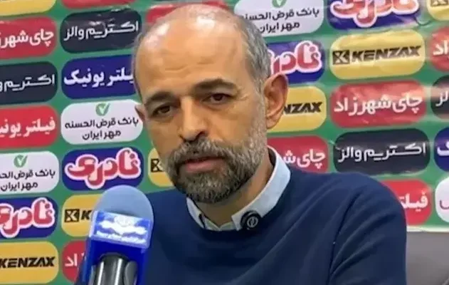 همکارهای من حق بحث بیخود ندارند/ نویدکیا: برای اولین در عمرم چنین چیزی دیدم