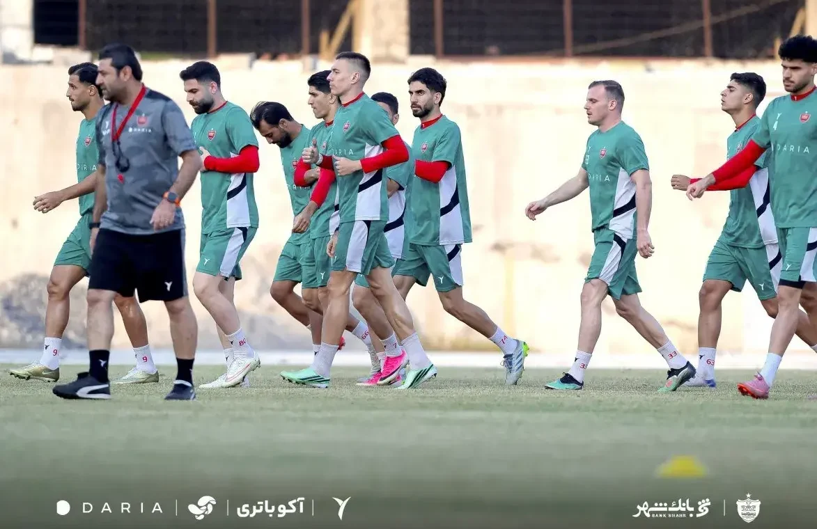 سه خارجی و چهار گلزن در انتظار ورود؛/ پنج گل روی نیمکت پرسپولیس!